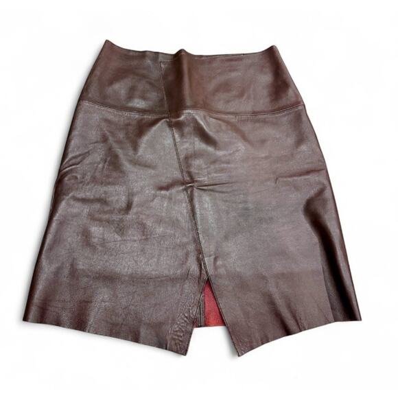 CLASSIQUES Entire Leather party Skirt Size 12 LINED MSRP: $350.00 EUC - Picture 2 of 7